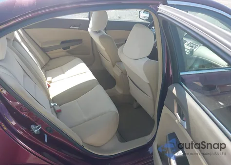 2008 Honda Accord 2.4 Lx из США, поврежденный, VIN 1HGCP26308A084592